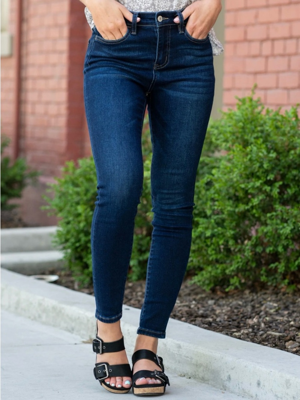 VERVET BY FLYING MONKEY Dark Indigo High-Rise Skinny Jeans